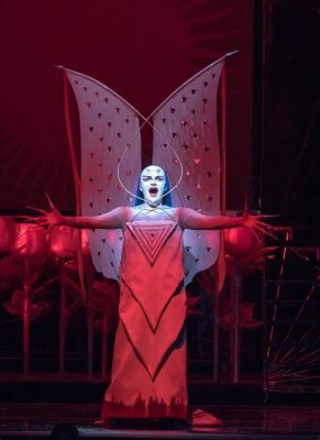 How Long is Magic Flute Opera: A Symphony of Time and Imagination